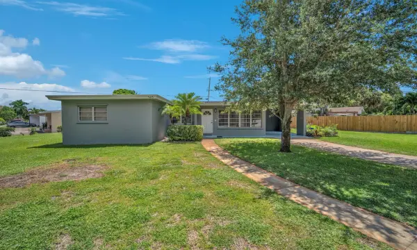 145 Greenbrier Drive, Palm Springs, FL 33461