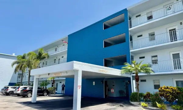 300 NE 26th Avenue 2010, Boynton Beach, FL 33435