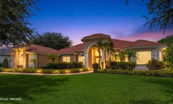 893 Forest Glen Lane, Wellington, FL 33414
