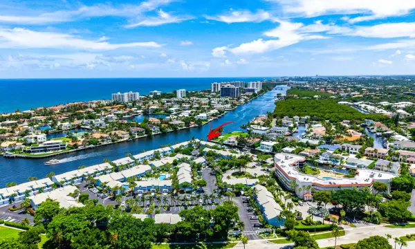 968 Jeffery Street, Boca Raton, FL 33487