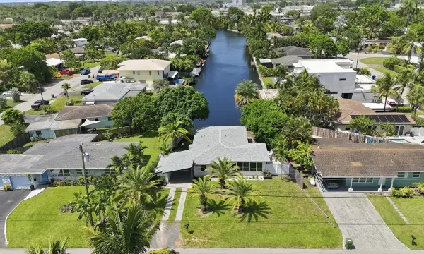 35 NE 29th Street, Wilton Manors, FL 33334