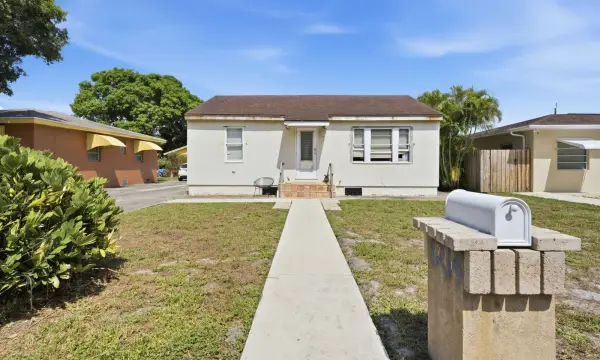 1214 N C Street, Lake Worth Beach, FL 33460