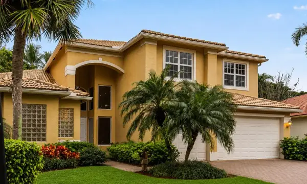6966 Great Falls Circle, Boynton Beach, FL 33437