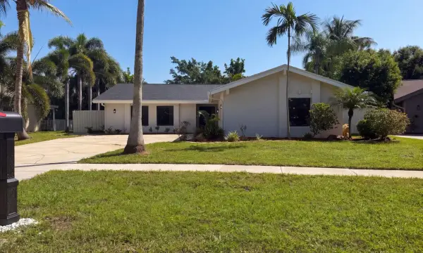 888 Brightwood, Wellington, FL 33414