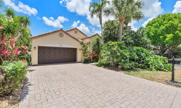 6150 NW 76th Court, Parkland, FL 33067