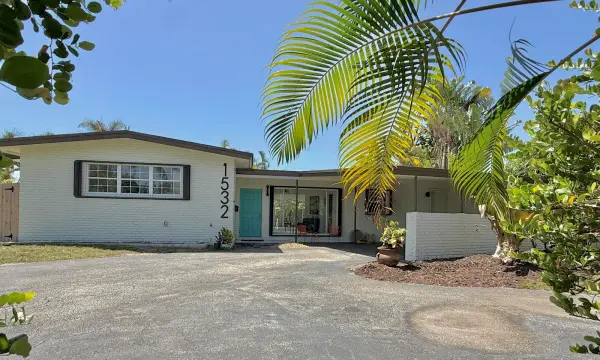 1532 NE 27th Drive, Wilton Manors, FL 33334