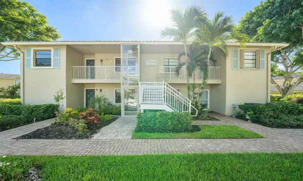 16 Westgate Lane 16c, Boynton Beach, FL 33436