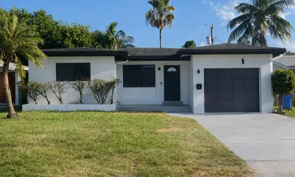 80 NE 48th Street, Oakland Park, FL 33334