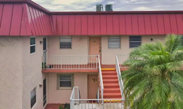 12026 Greenway Circle S 202, Royal Palm Beach, FL 33411