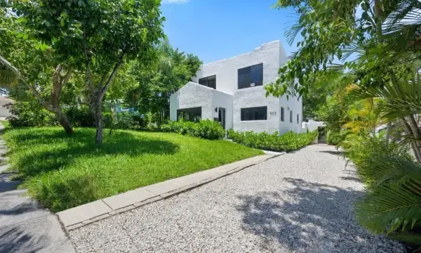 823 33rd Street, West Palm Beach, FL 33407
