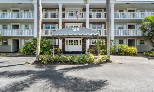 169 Atlantis Boulevard 302, Atlantis, FL 33462