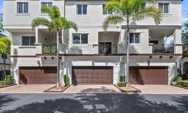 1403 Coastal Bay Boulevard, Boynton Beach, FL 33435