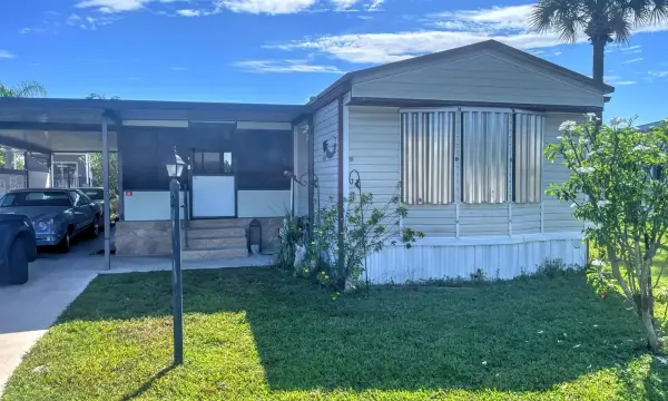 7319 43rd Way N, Riviera Beach, FL 33404