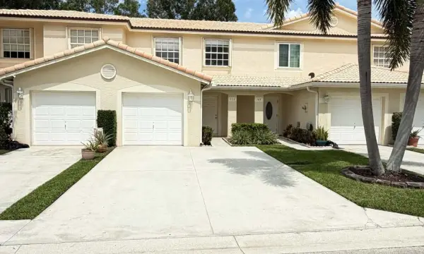 111 Fox Meadow Run, Jupiter, FL 33458