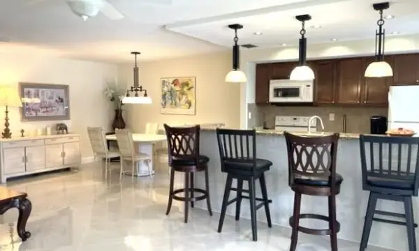 1315 High Point Way SE, Unit B, Delray Beach, FL, 33445