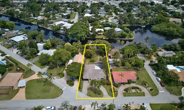 201 NE 29th Street, Wilton Manors, FL 33334