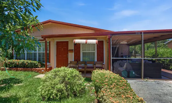 691 NW 20th Court, Pompano Beach, FL 33060