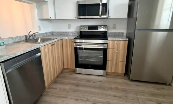 4025 N Nob Hill Road 409, Sunrise, FL 33351