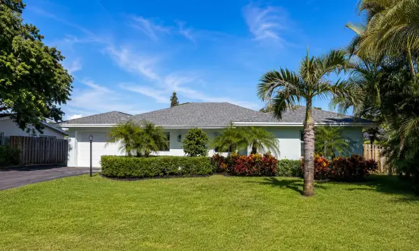 364 Venus Avenue, Tequesta, FL 33469