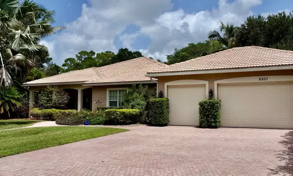 6937 Monmouth Road, West Palm Beach, FL 33413