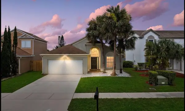 22449 Middletown Drive, Boca Raton, FL 33428