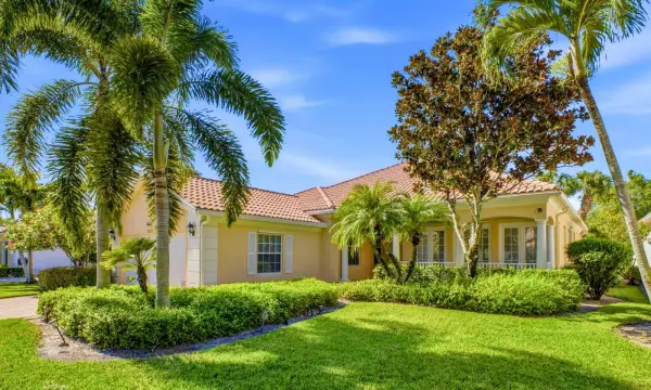 8033 Kaliko Lane, Wellington, FL 33414