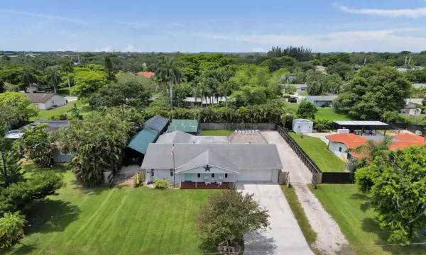 4321 SW 73rd Terrace, Davie, FL 33314