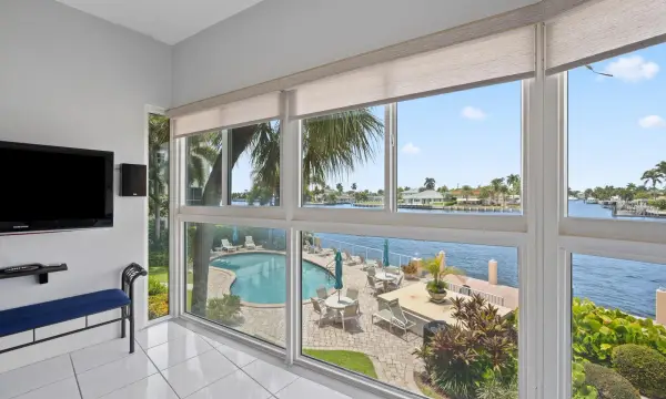 725 N Riverside Drive 203, Pompano Beach, FL 33062