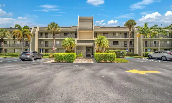 4090 Tivoli Court 107, Lake Worth, FL 33467