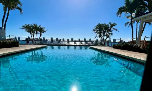 1105 Lake Shore Drive 104, Lake Park, FL 33403