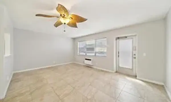 114 Northampton F 114, West Palm Beach, FL 33417