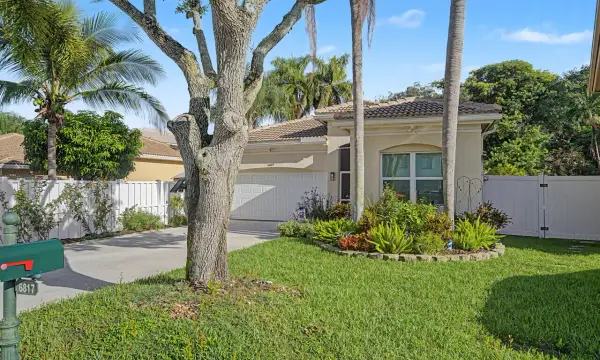 6817 NW 32nd Court, Margate, FL 33063