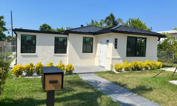120 W 22nd Street, Riviera Beach, FL 33404
