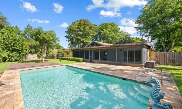 5920 SW 16th Street, Plantation, FL 33317