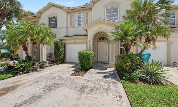 206 Birch Street, Boynton Beach, FL 33426