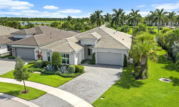 12176 Waterstone Circle, Palm Beach Gardens, FL 33412