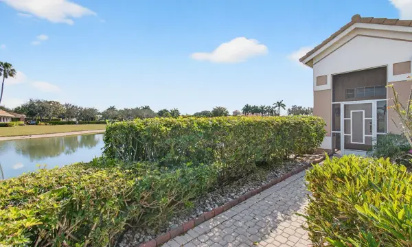 6862 Swansea Lane, Boynton Beach, FL 33472