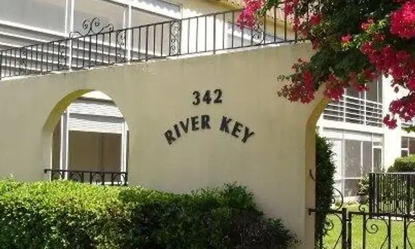 342 Southwind Drive 223, North Palm Beach, FL 33408