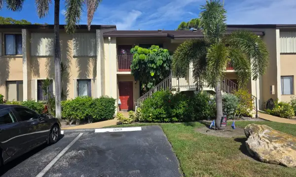 190 SE 7th Street 103, Deerfield Beach, FL 33441