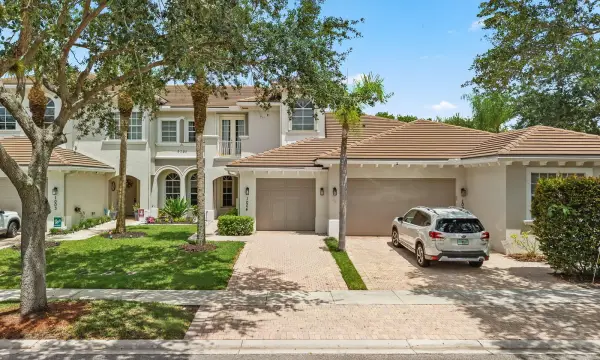 6394 Bella Circle 1004, Boynton Beach, FL 33437