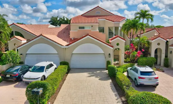 7477 Campo Florido, Boca Raton, FL 33433