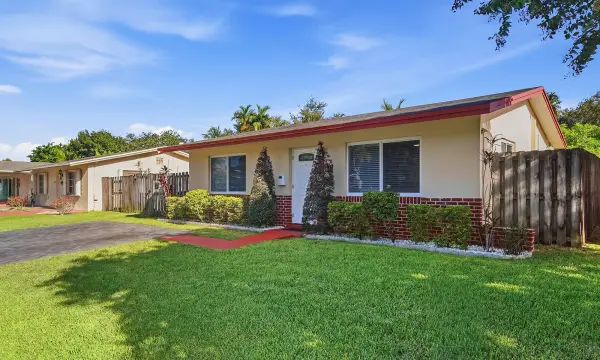2908 NW 48th Street, Tamarac, FL 33309