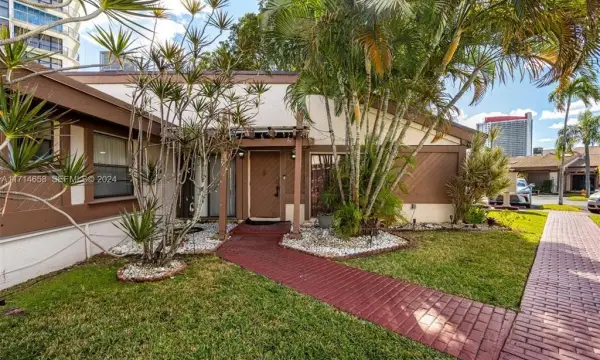 401 Leslie Drive, Hallandale Beach, FL 33009