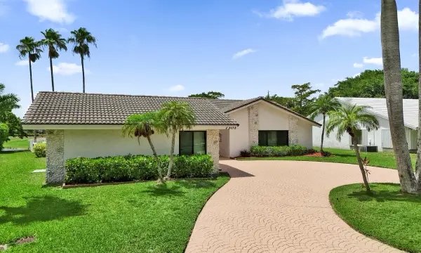 7301 NW 83rd Way, Tamarac, FL 33321