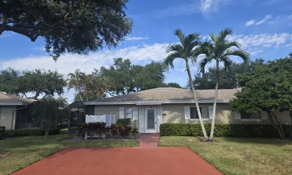 18721 Schooner Drive, Boca Raton, FL 33496