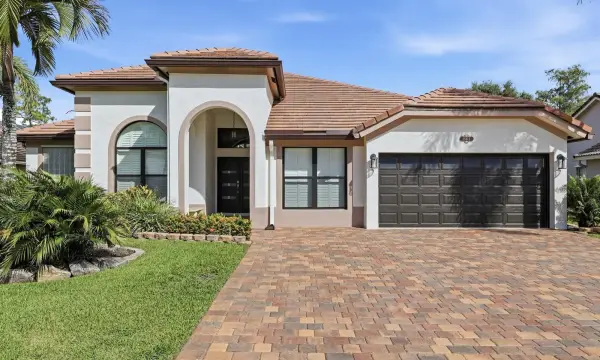 15613 Bent Creek Road, Wellington, FL 33414