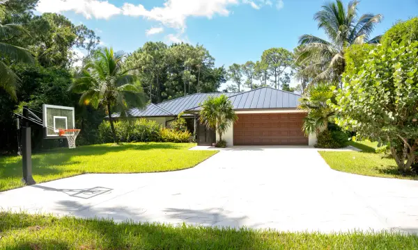 11180 154th Road N, Jupiter, FL 33478