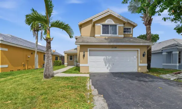 2716 Arrowwood Court, Davie, FL 33328