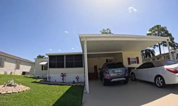 6280 Cypress Lane, Atlantis, FL 33462