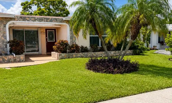 10720 NW 26th Place, Sunrise, FL 33322